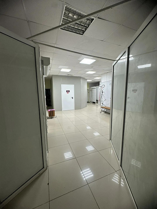 Продам отдельно стоящее здание, 639,5 м² фото