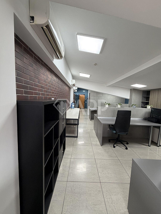 Продам бизнес-центр/офисный центр, 1 920 м² фото