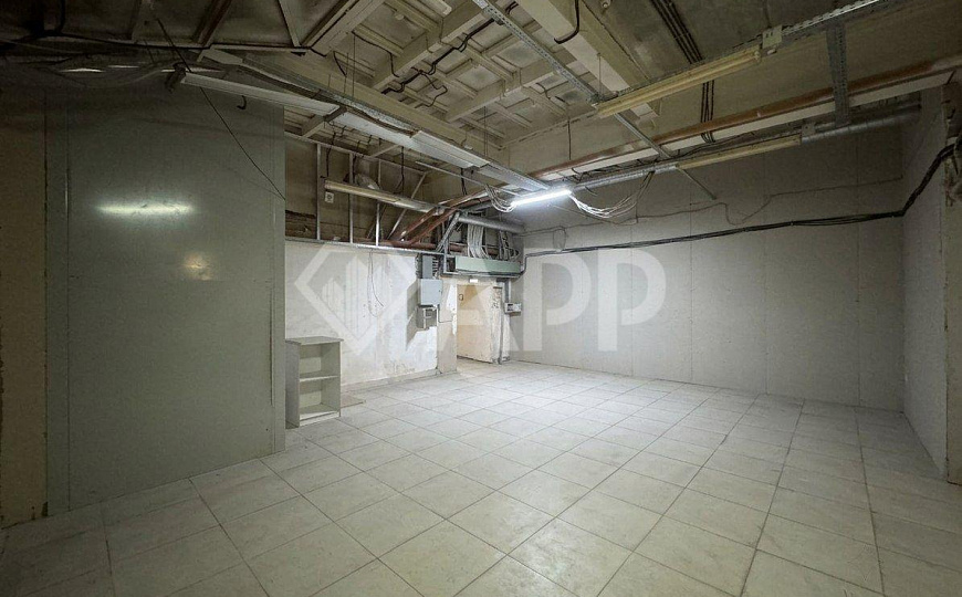 Сдам торговый центр, 576 м² фото