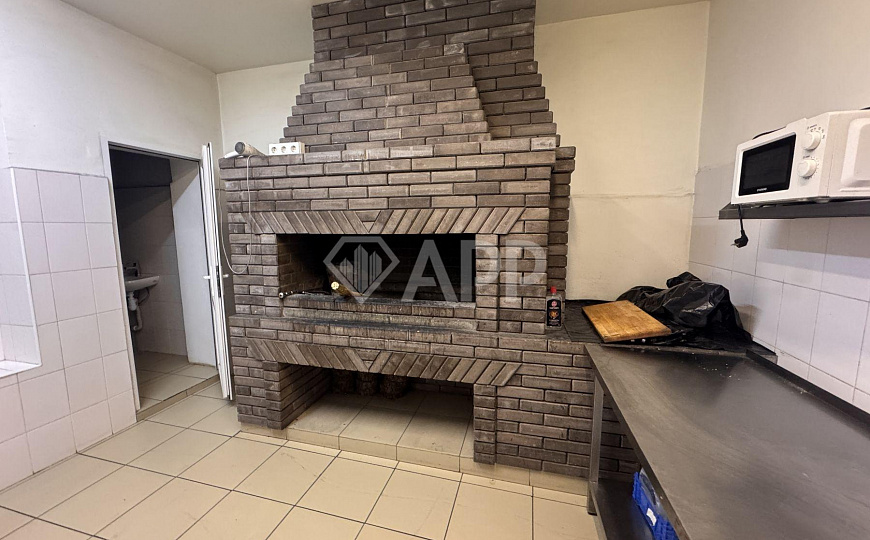 Сдам помещение общественного питания, 551 м² фото