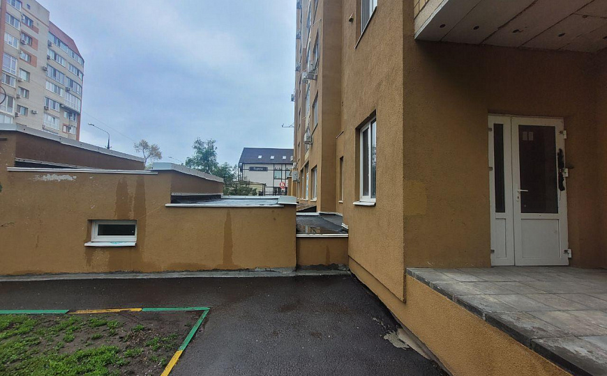 Помещение для бизнеса 533.7 м2. фото