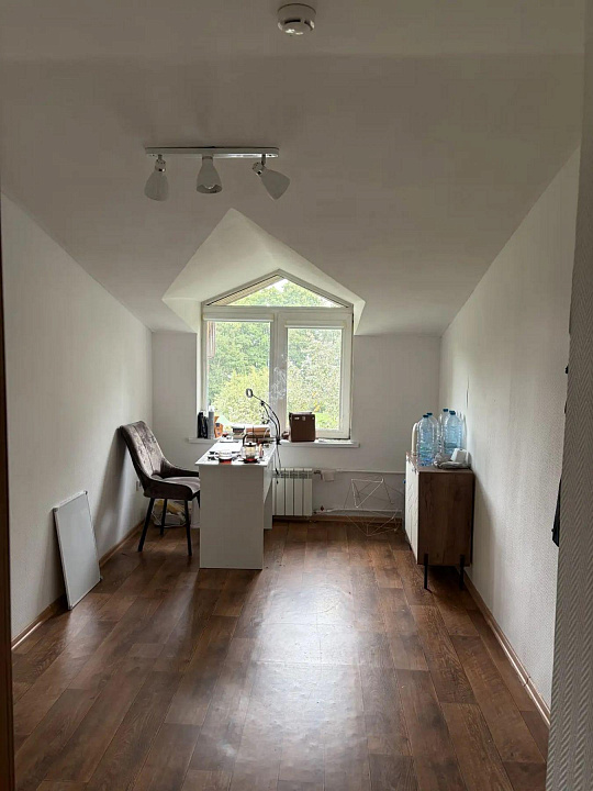 Сдам кабинеты в офисном центре от 11,7 м² фото