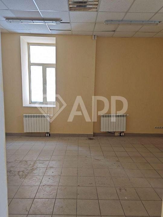 Сдам торговое помещение, 337,1 м².2 этажа.  фото