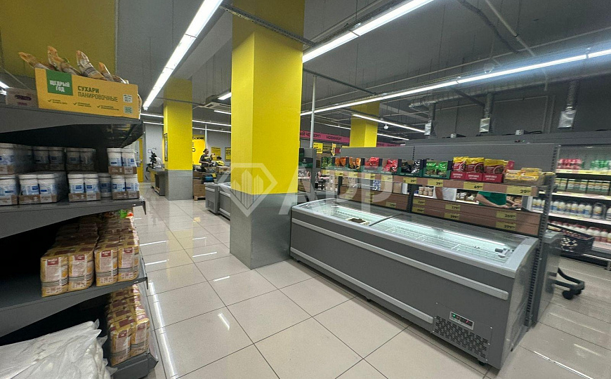 Отдельно стоящее здание 1279,5 м² фото