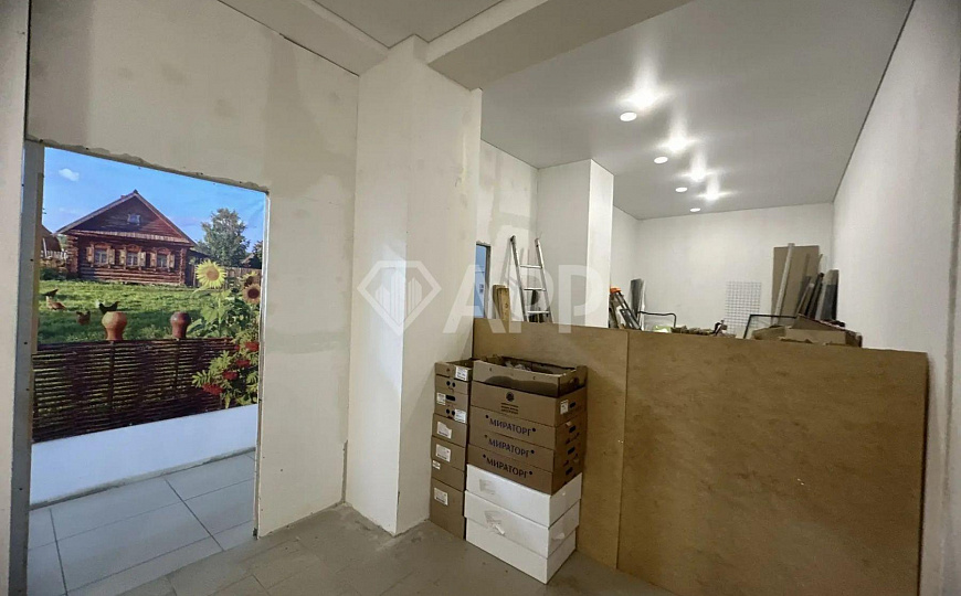 Отдельно стоящее здание 1279,5 м² фото