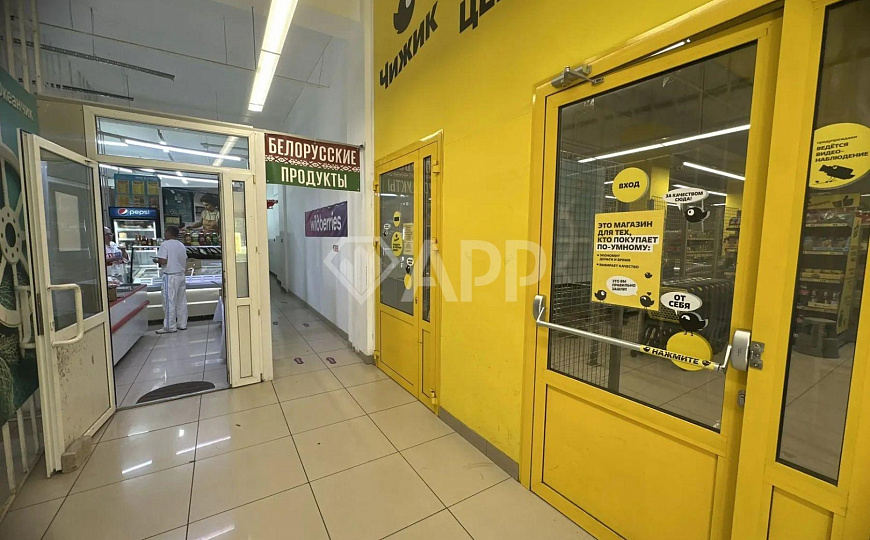 Отдельно стоящее здание 1279,5 м² фото