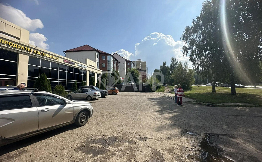 Отдельно стоящее здание 1279,5 м² фото