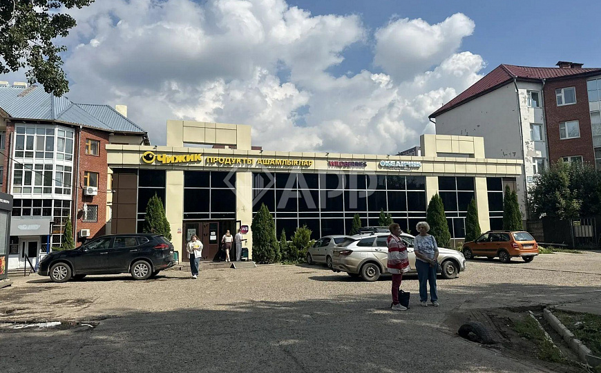 Отдельно стоящее здание 1279,5 м² фото