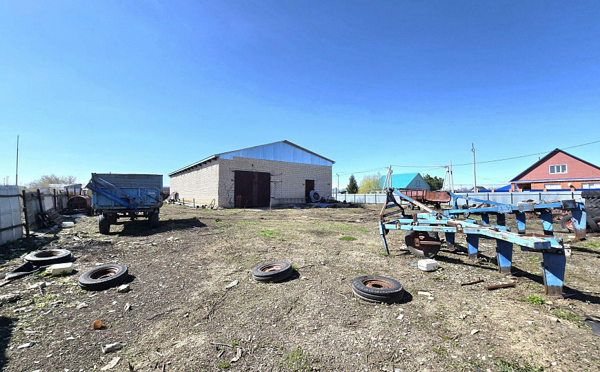 Склад с земельным участком, 2 426 м² фото