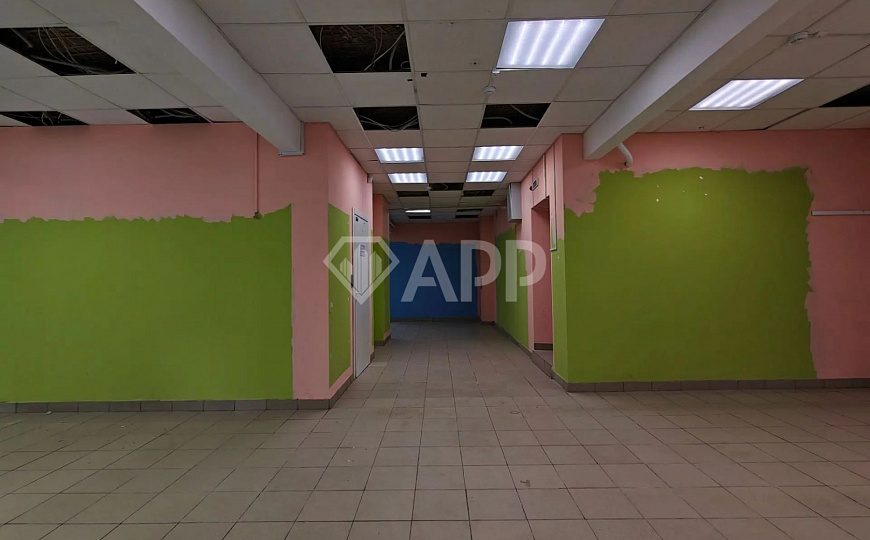 Трафик платит за вашу аренду. 146 м² | 400 000 ₽ фото