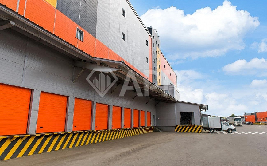 Сдам отдельно стоящее здание, 2 200 м² фото