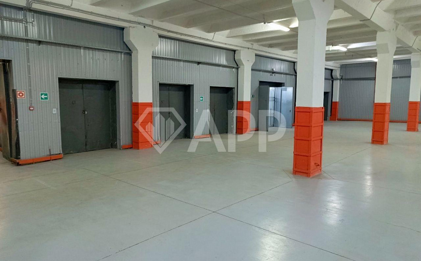 Склад 1100, 1400, 3500 кв. Метров Кантемировская фото