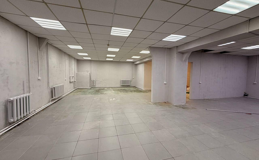 Сдам помещение на 1 линии 130м² фото