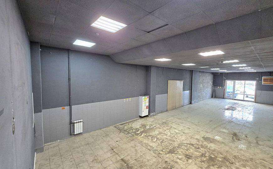 Торговое помещение 1 линия, 152 м² фото