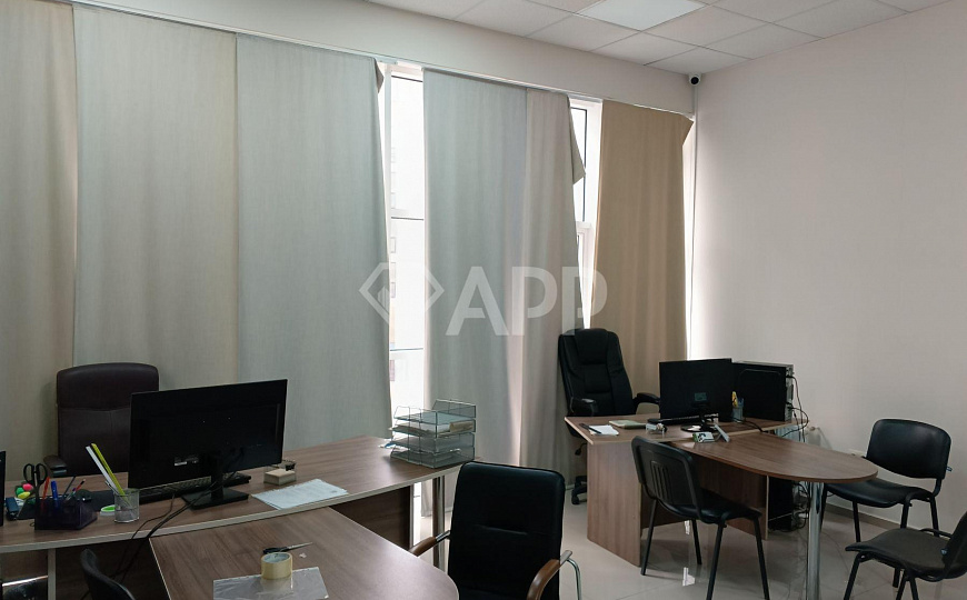 Сдам офисные помещения разной площади, от 32 до 45 м² фото