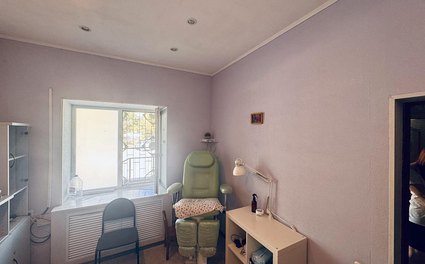 Сдам отдельно стоящее здание, 460 м² фото