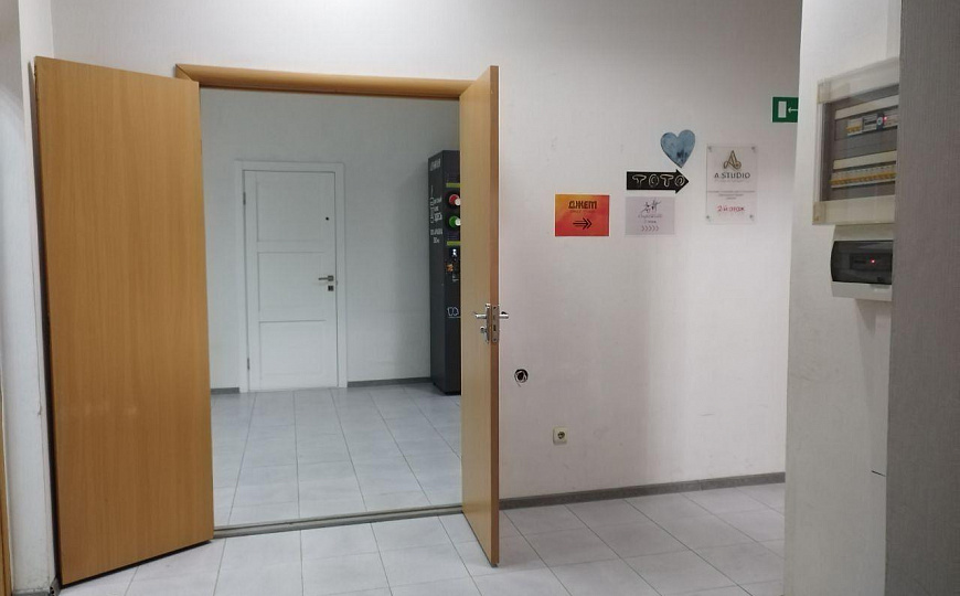 С арендаторами отдельно стоящее здание, 723 м² фото