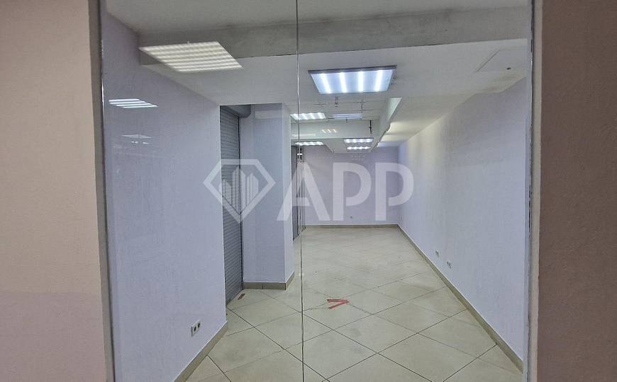 Высокий трафик, Площади в ТЦ "Голубой огонёк", 13-170 м2 фото