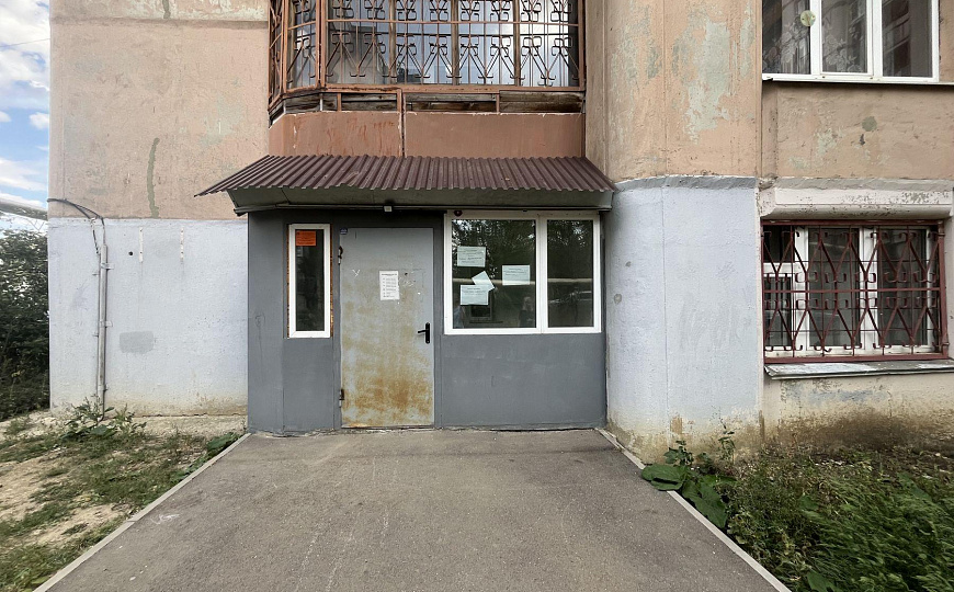Офисное помещение на трафике фото