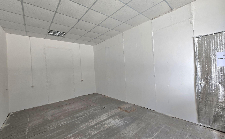 Отдельно стоящее здание и земельный участок, 1 462 м² фото