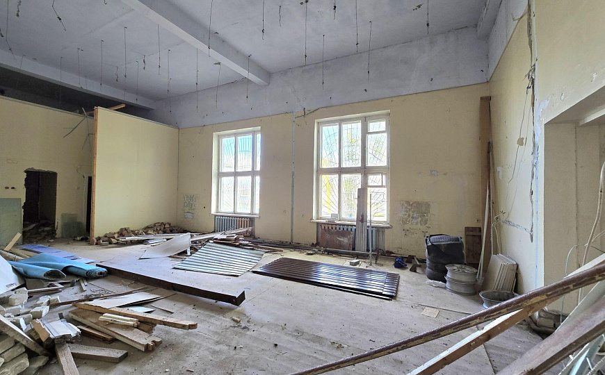 Отдельно стоящее здание и земельный участок, 1 462 м² фото
