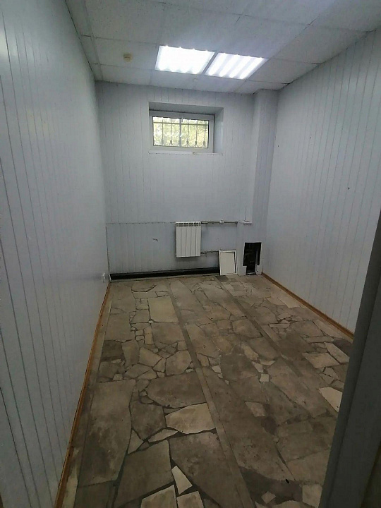 Помещение свободного назначения - офис, магазин, склад, производство и мн.другое от 200-300 кв.м.  фото