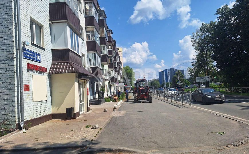 Аренда на первой линии Олега Кошевого фото