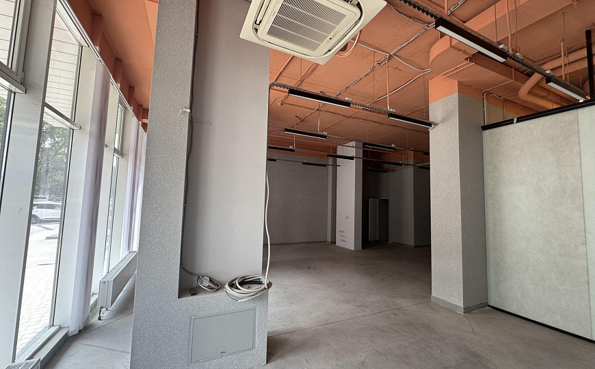 Сдам торговый центр, 94 м² фото