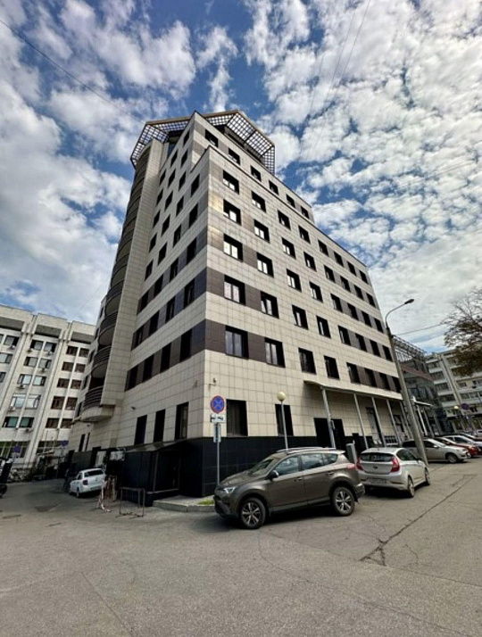 Аренда офиса 255 м2 в БЦ «БэлПлаза» с видом на р.Волга фото