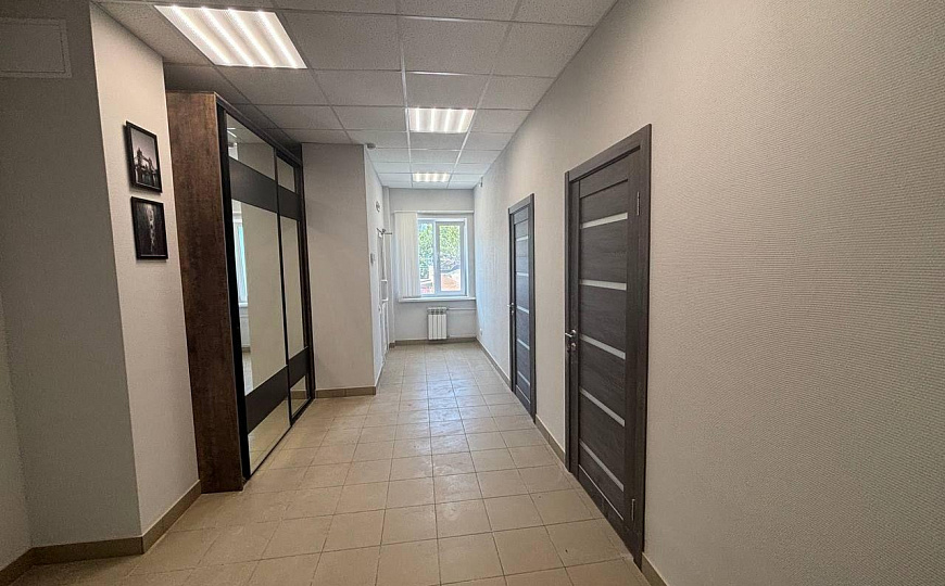 Продам бизнес-центр/офисный центр, 178,4 м² фото