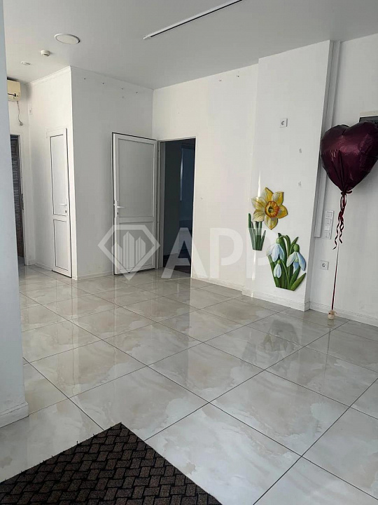 Сдам отдельно стоящее здание, 240 м² фото