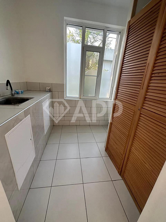 Сдам отдельно стоящее здание, 240 м² фото