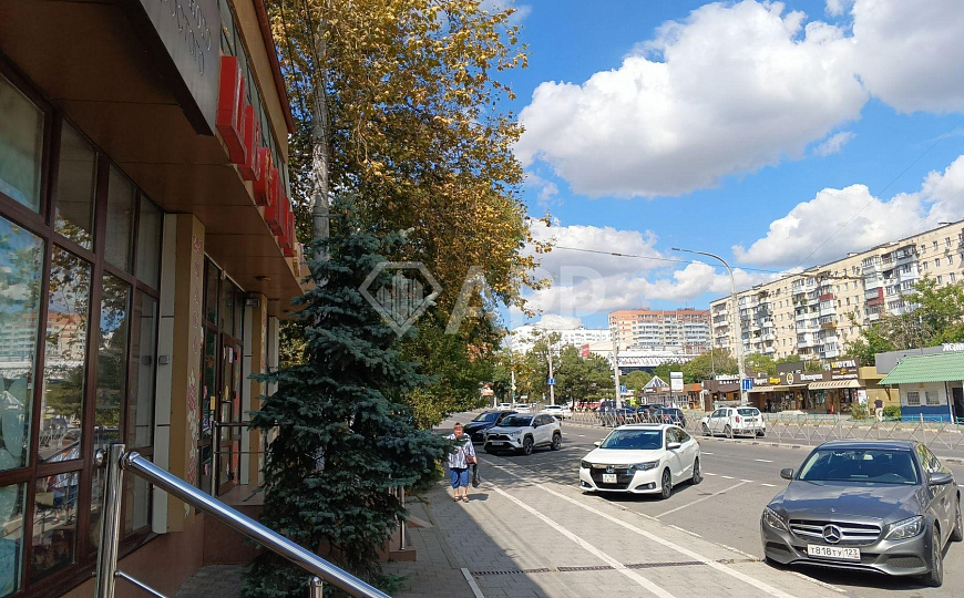 Сдаю торговое помещение, 49 м² под магазин, аптеку, офис, ПВЗ, бьюти, услуги фото