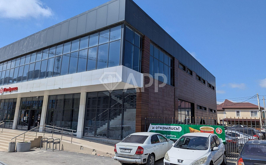 Сдаю 200 м² магазин услуги офис фото