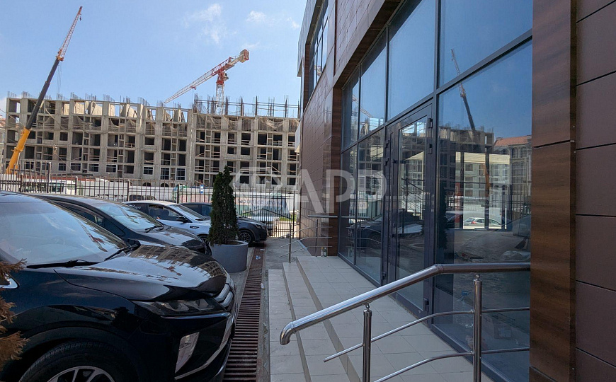 Сдаю 200 м² магазин услуги офис фото