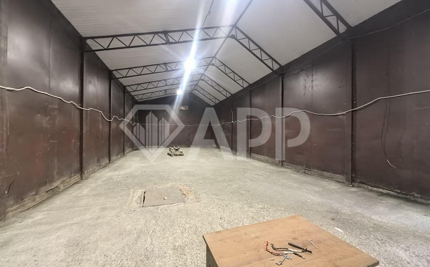 Сдаю склад 200 м² в близости СБС производство сто  фото