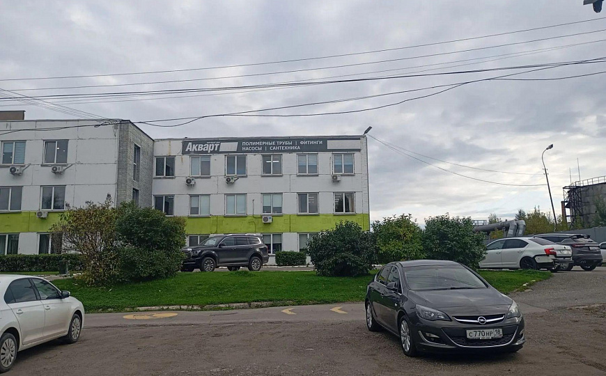 Сдается складское помещение 1700 м² фото