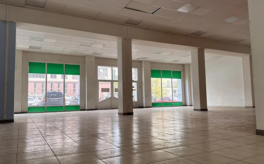 Торгово - выставочное помещение,  200 м² фото