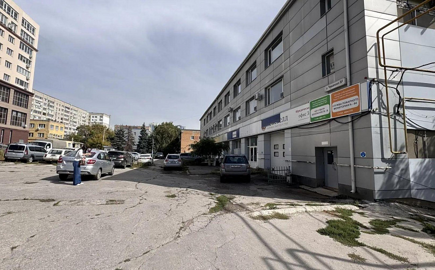 Торгово - выставочное помещение,  200 м² фото