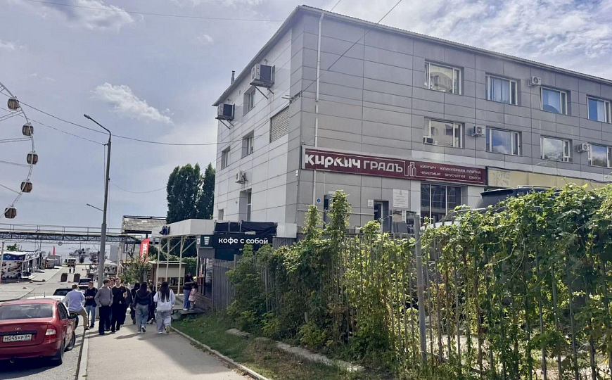Торгово - выставочное помещение,  200 м² фото