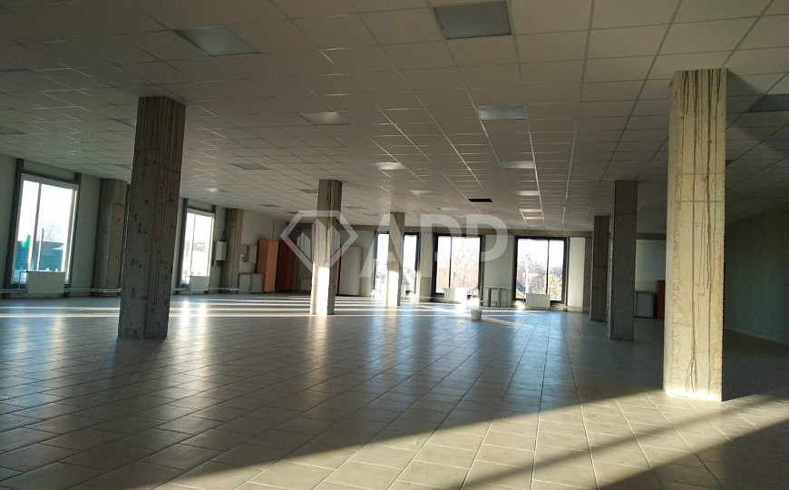 Сдается производственно-торговое помещение, ПСН, 600 м² фото