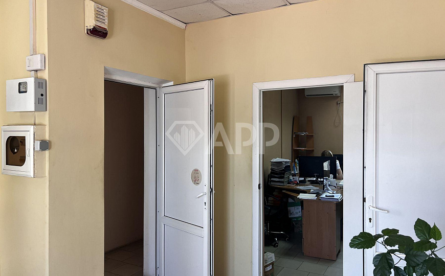 Продаю производственно-складскую базу, от 1878 м² фото