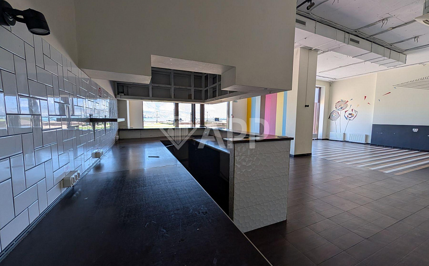 Сдаю помещение общественного питания, 184 м² фото