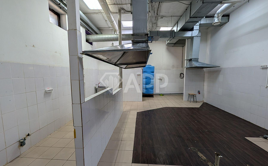Сдаю помещение общественного питания, 184 м² фото