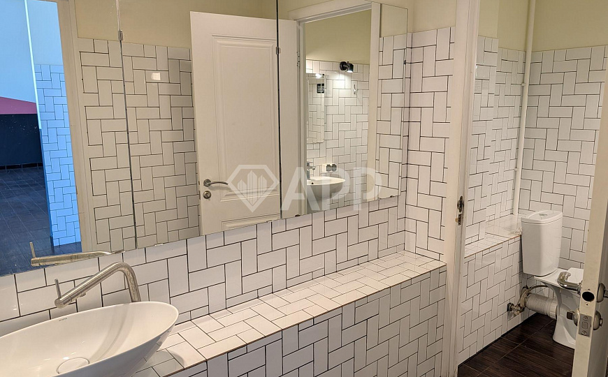 Сдаю помещение общественного питания, 184 м² фото