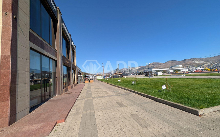 Сдаю помещение общественного питания, 184 м² фото