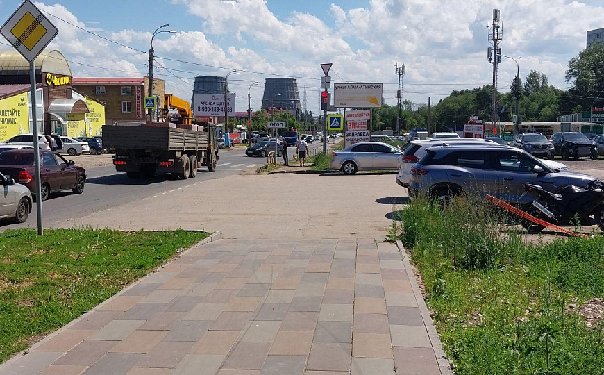 Здание (автосервис, производство, склад) 250 кв.м. Земля 13 соток фото