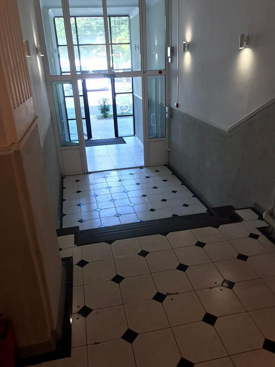 Продам отдельно стоящее здание, 1 162 м² фото
