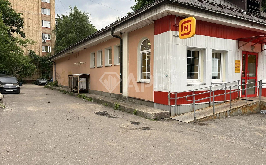 Отдельно стоящее здание, 260 м², под Магазин/Ресторан/Медцентр фото