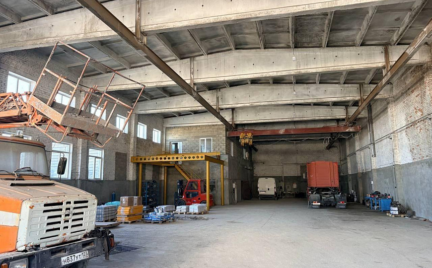 Сдам производственное помещение, 1 100 м² фото